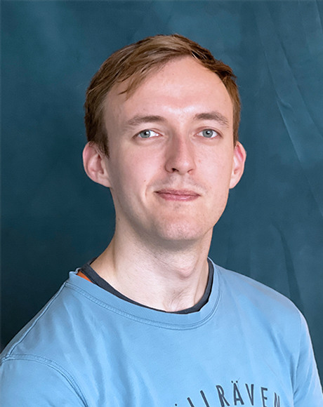 Jonathan Elias Holme