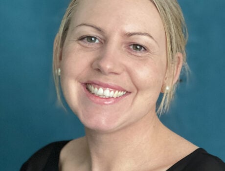 Stine Fallang Sæby, portrett